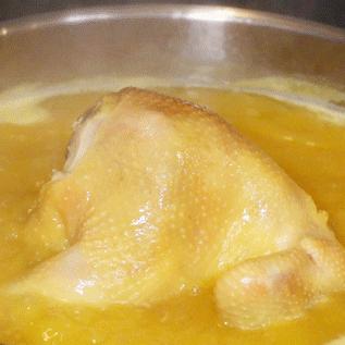 还没想好国庆去哪？自驾2.5小时，在秋日里泡温泉吃美食