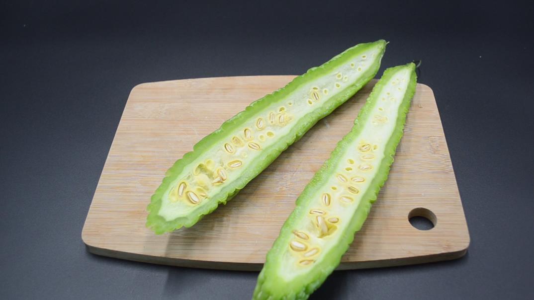 吃了苦瓜你才知道生活的甜,吃了很多苦瓜会怎么样