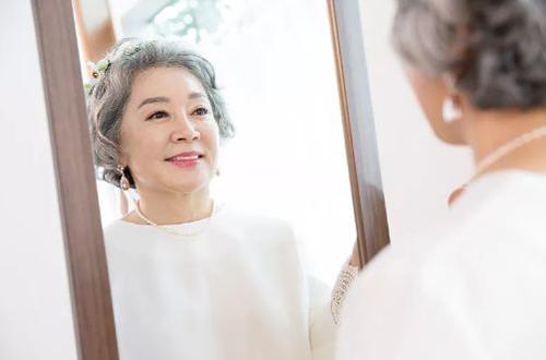 50岁用的素颜霜,五十岁的素颜霜懒人霜