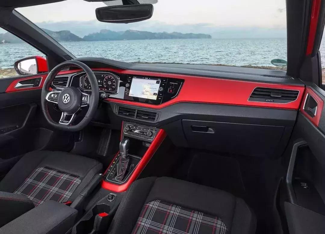 六秒破百无压力的车,3.9秒破百又一性能小钢炮亮相