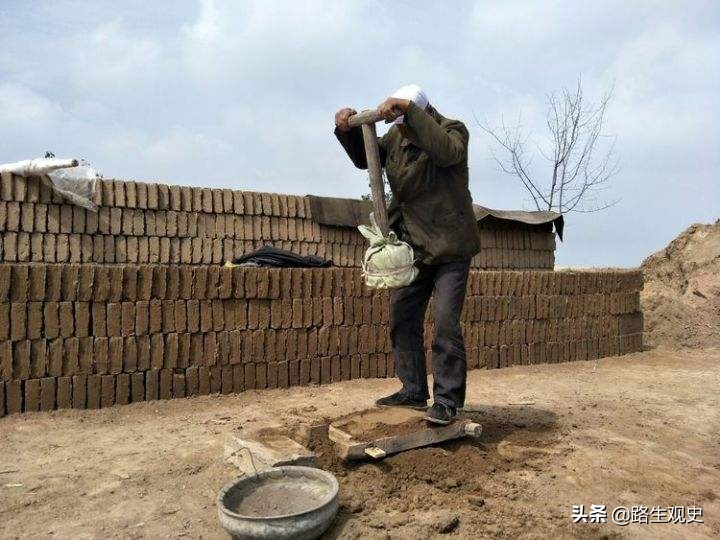 西北人为什么把土坯叫做胡基？用它来盖房子，与“胡人”没有关系