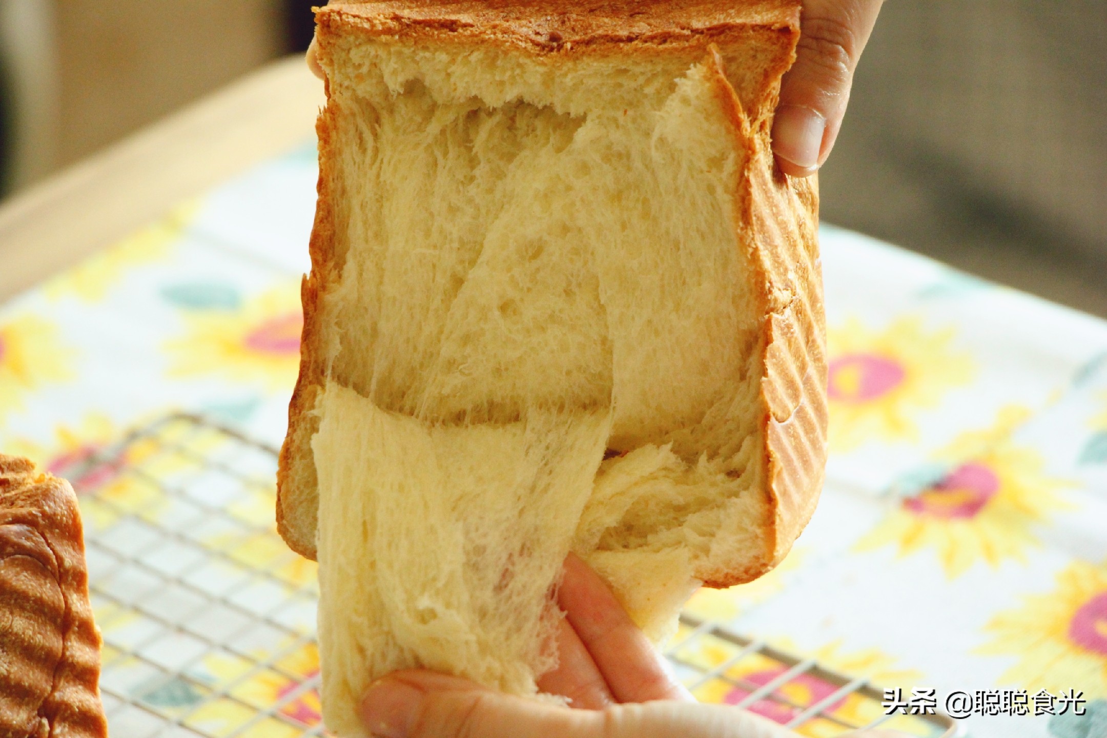 馒头和面包的区别,面包和馒头体现什么差异