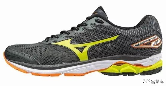 阿迪达斯boost快过期了,阿迪达斯新缓震科技