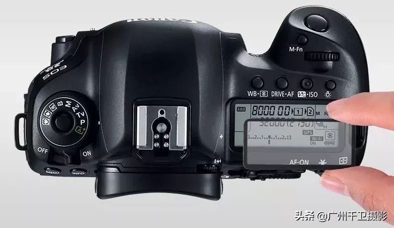 厉害了！给相机贴个膜，没想到整出一套高级装备