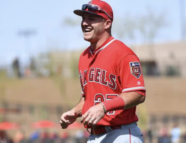 mlb新秀第二份合同,美国mlb大合同