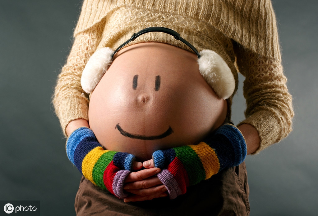 肚脐里的脏东西怎么清理,孕妈肚脐里的脏东西出来了