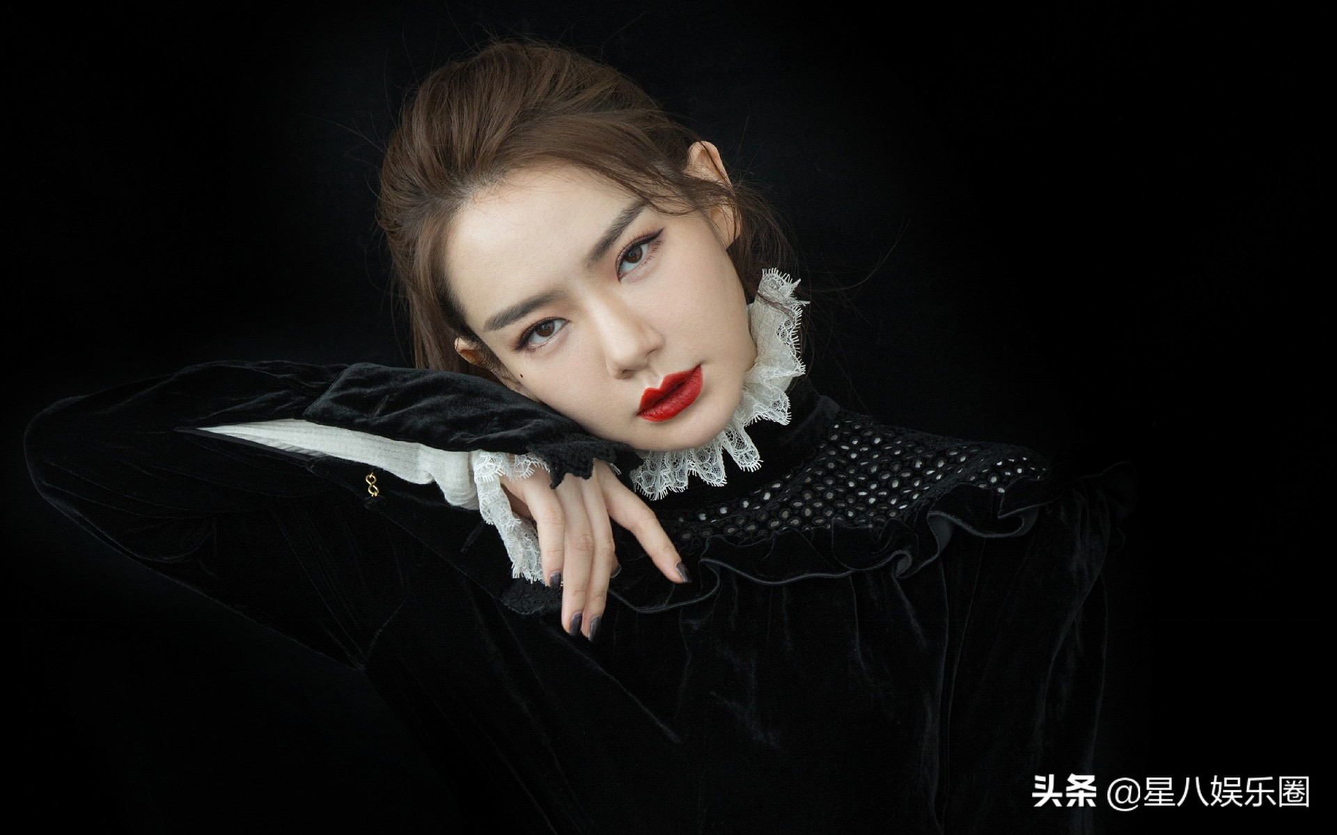 盘点一夜之间身败名裂的八大明星,盘点遭骚扰苦不堪言的13位明星