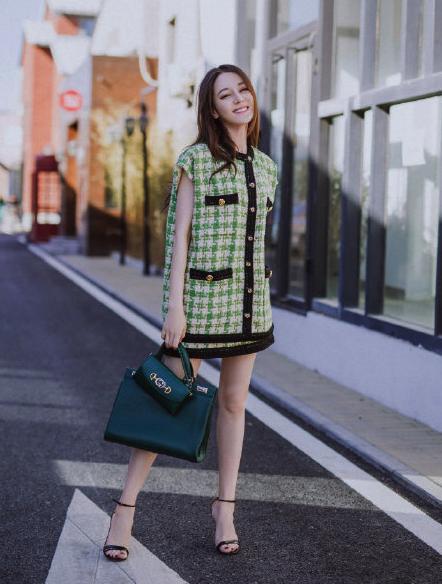 OMG！GUCCI出了一款新包，倪妮、俞飞鸿、姚晨都抢着要！