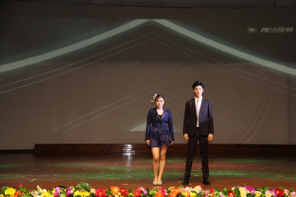 济南世纪英华实验学校2019,世纪英华实验学校毕业典礼