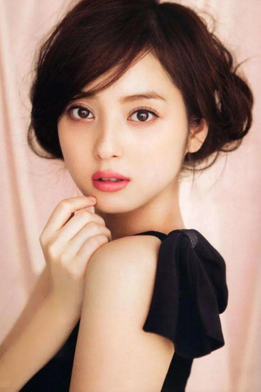 最具少女感的日本女星,没整容漂亮的女明星图