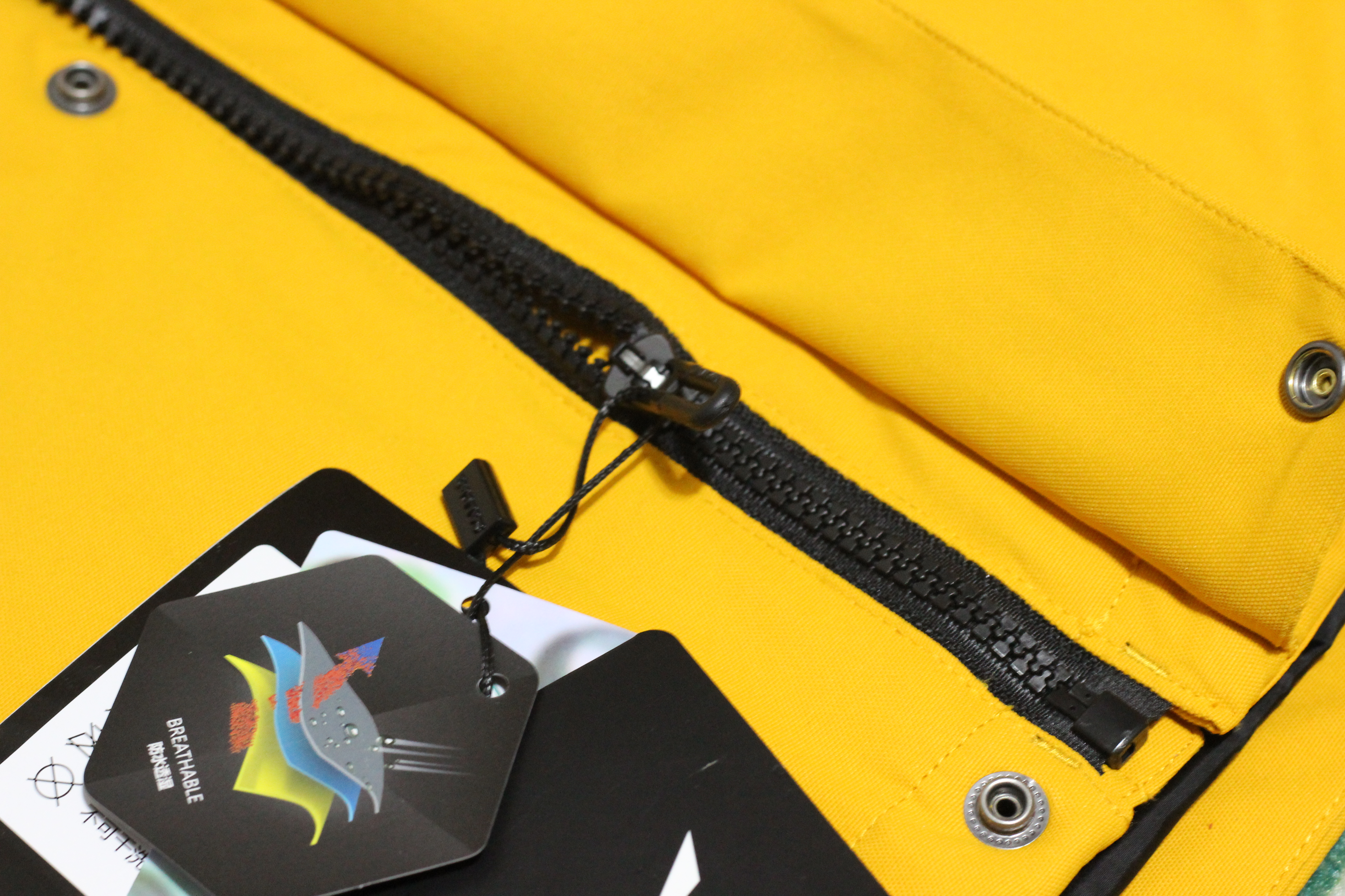 沙乐华冲锋衣高清图片,沙乐华冲锋衣怎么样