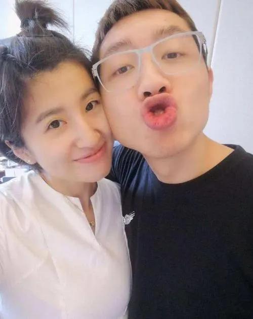 许昕姚彦哪年谈恋爱,许昕姚彦故事