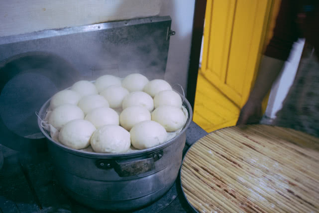 这样发面零失败，蒸包子、馒头都不在话下，一看就会，一做不废