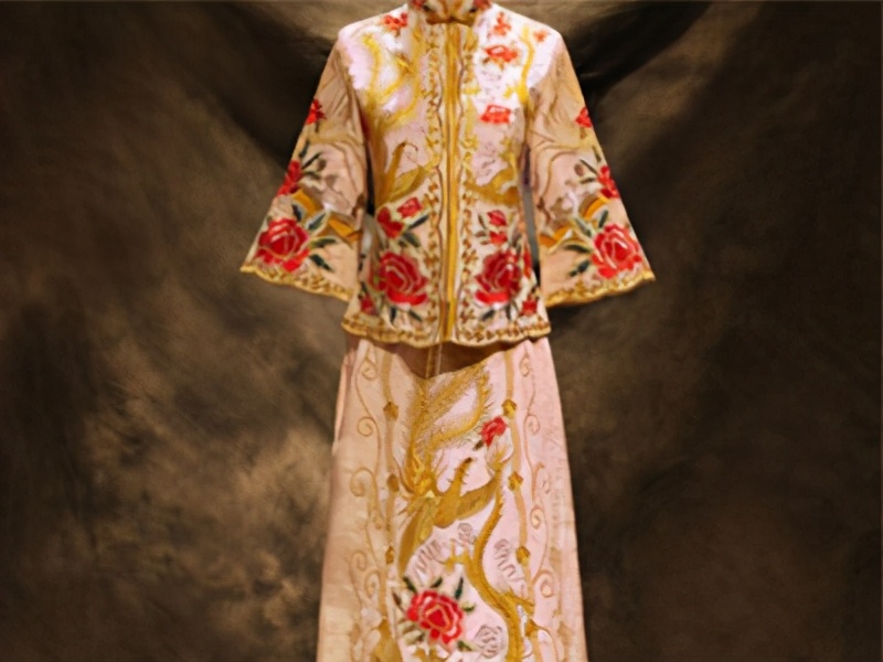 新娘穿龙凤褂有什么讲究,结婚龙凤褂有什么讲究