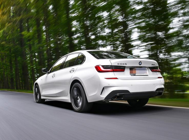 41万提了低配宝马,29万提325i