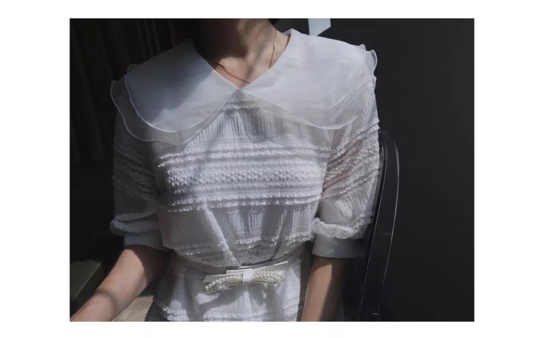 欧根纱真丝内搭,古典优雅型女人穿真丝