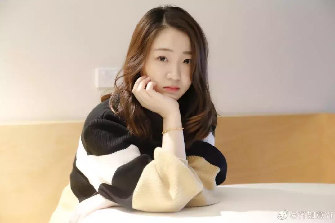 6岁出道10岁时一夜成名,6岁出道红极一时