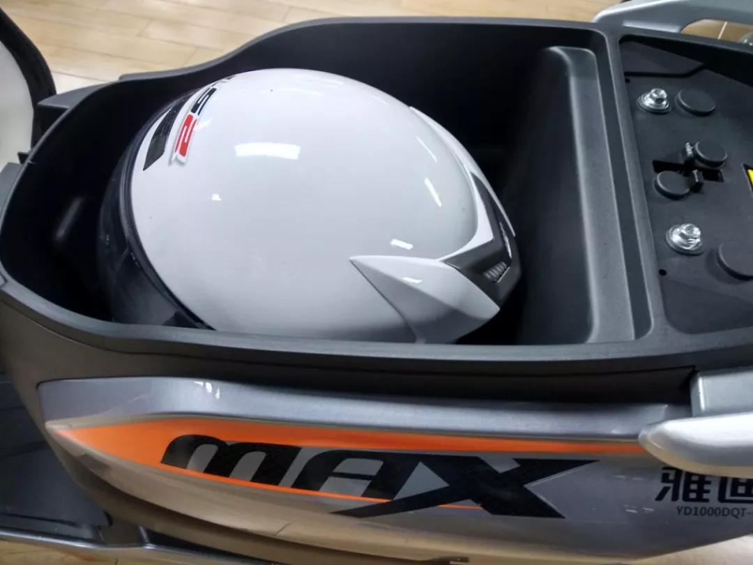 雅迪轻便摩托T9D能装多大电池,雅迪t9