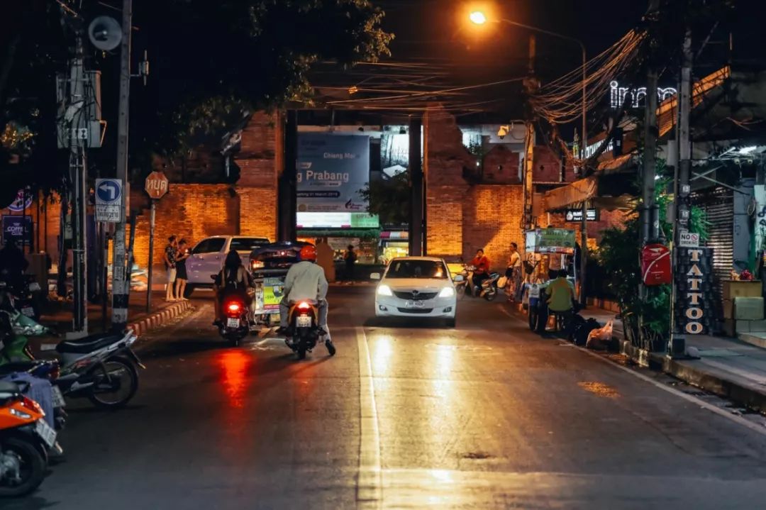 成都户外：当生活一塌糊涂的时候，就去清迈找回最初的自己吧