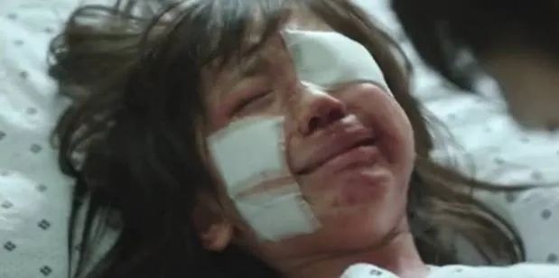 面对恶魔该怎样,面对残酷的现实该如何保护孩子