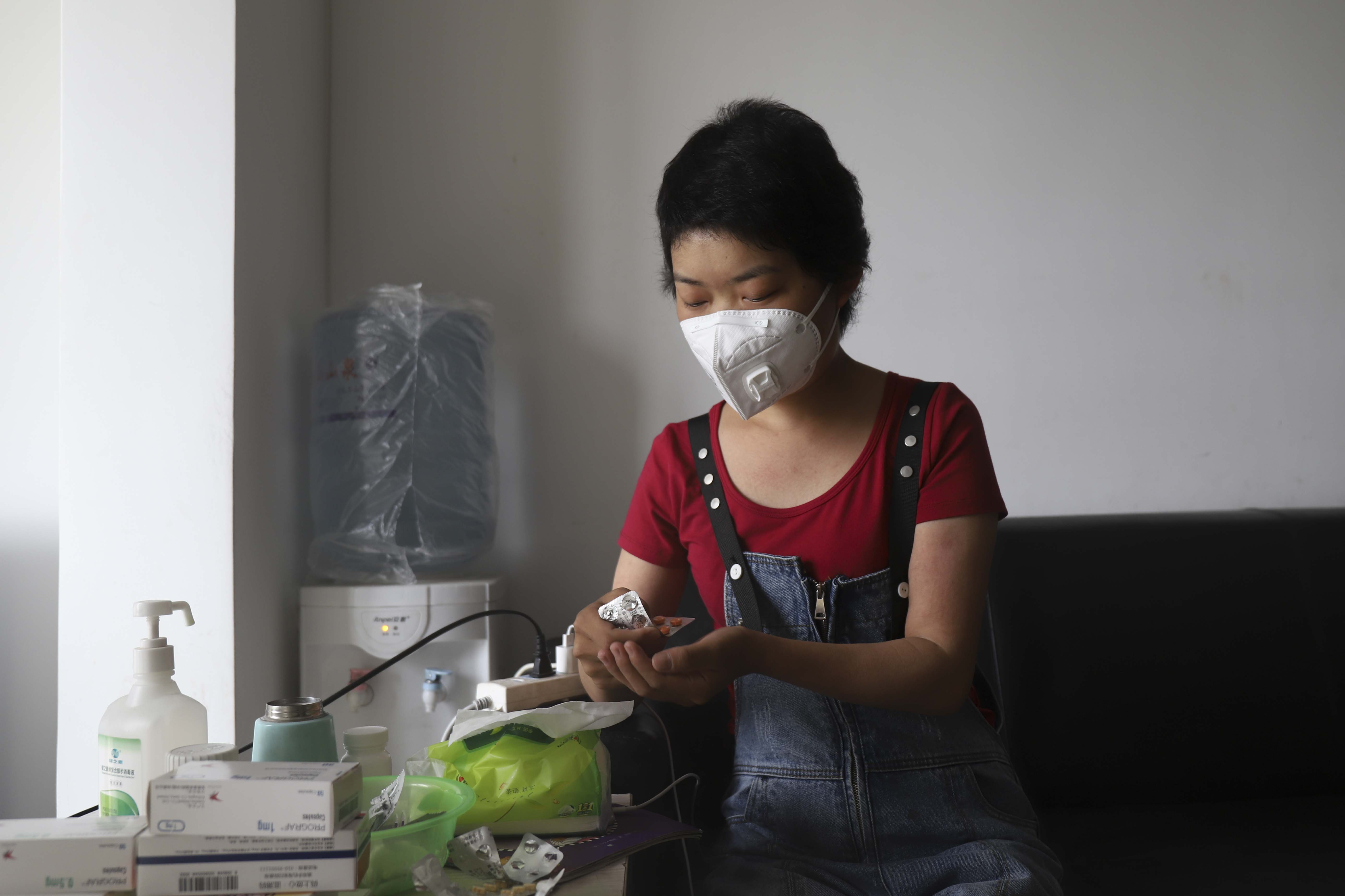 24岁大学生写下遗书,14岁的女孩写下的遗书