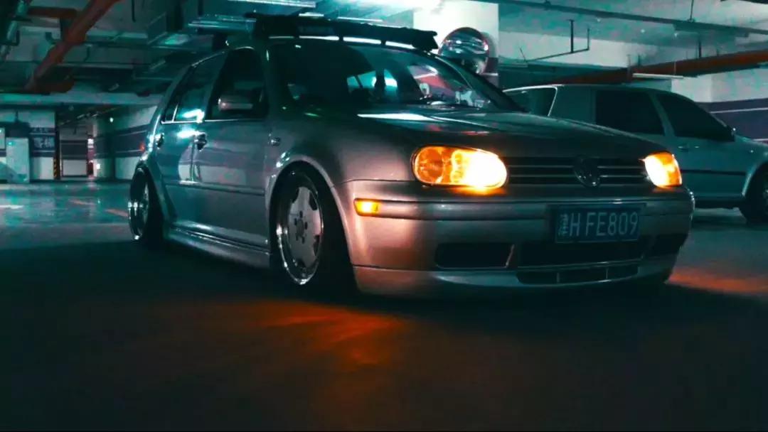 「酷车」来自天津的STANCEGOLFMK4姿态无限接近完美！