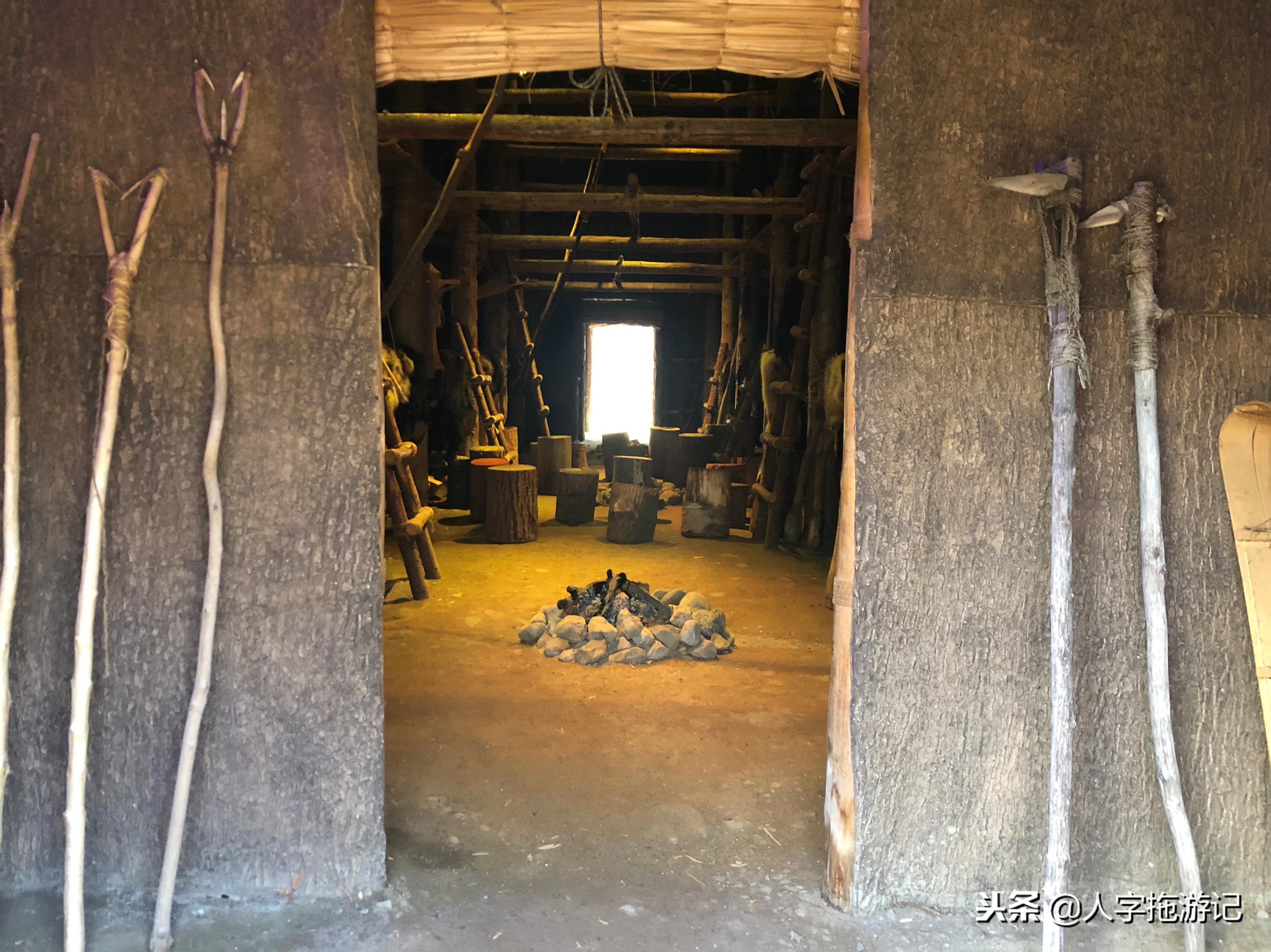 冬日极客，加拿大Wendake穿着狼爪去狼族