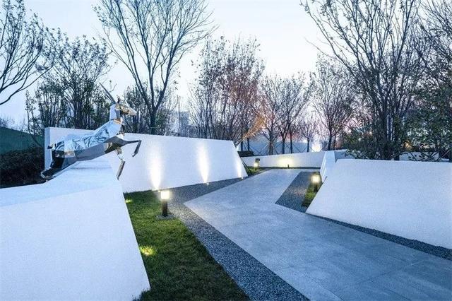 烟台华星中瑞北欧公园,烟台华星中瑞北欧公园为什么便宜