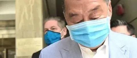 在香港立法会丢“臭弹”3名反对派议员被追讨20万港元清洁费