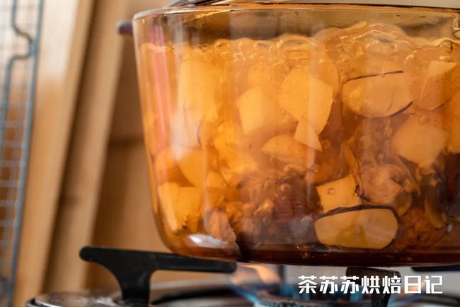 入秋煲椰子汤,海底椰什么季节煲汤最好