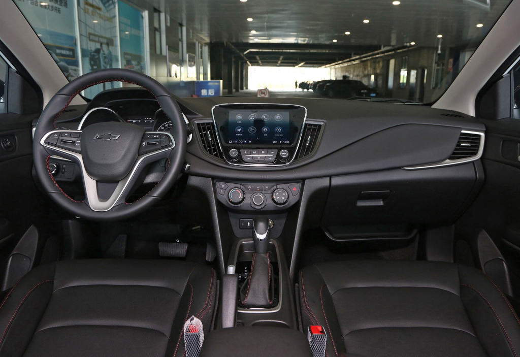 四缸科鲁泽真的很差劲吗,科鲁泽三缸真实感受