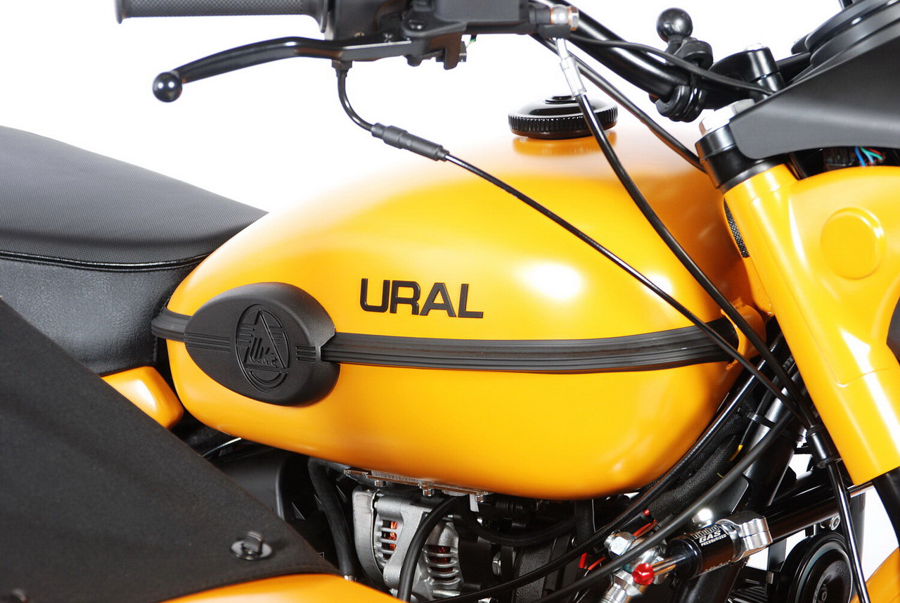 乌拉尔红雀边三轮价格,乌拉尔红雀定制版