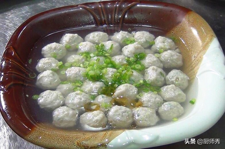 猪肉丸子怎么做好吃又嫩视频,猪肉丸子怎么做又滑又嫩又好吃