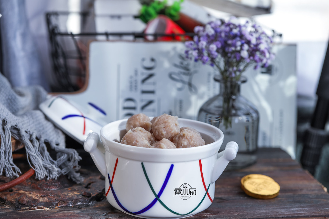 猪肉丸子的做法好吃弹牙,猪肉丸子的做法配方和配料