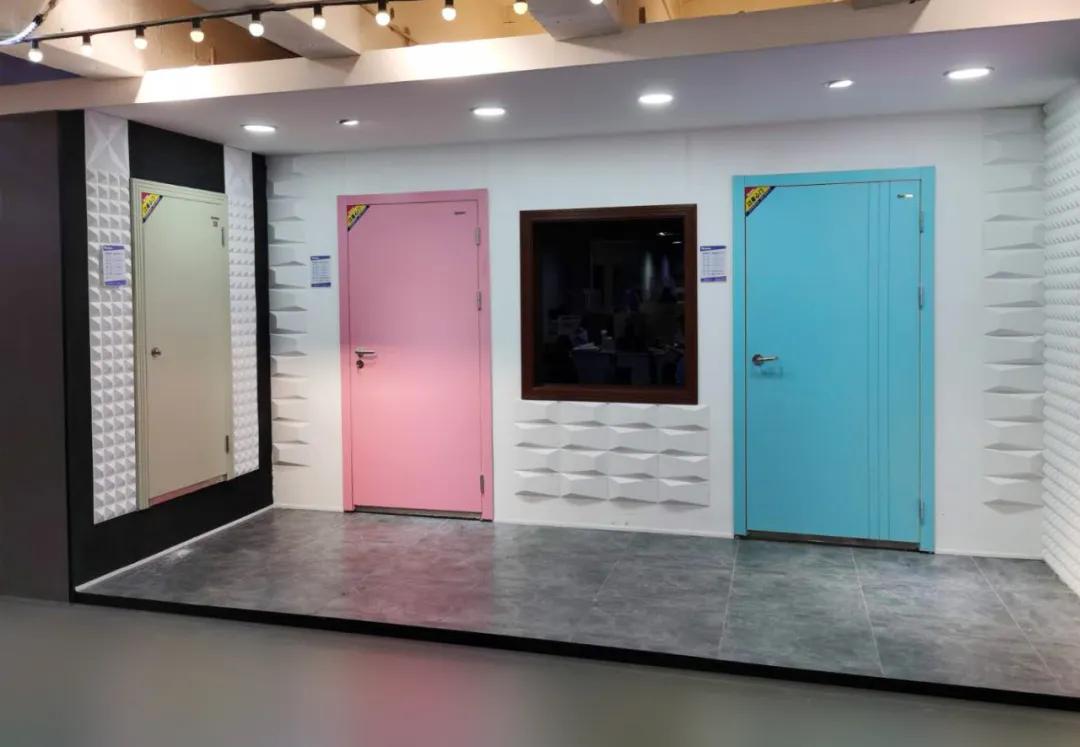 美心元素防盗门展厅,美心防盗门新品