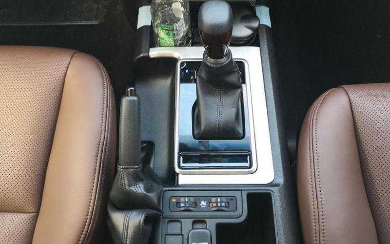 丰田霸道2800柴油中东版二手,丰田霸道2800柴油中东版