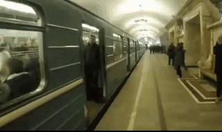 笑一笑十年少十条经典搞笑段子,每日一笑幽默段子憋住不准笑