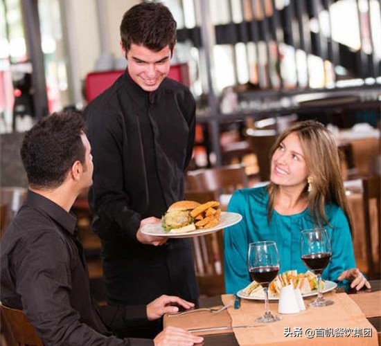 一杯水导致一家店关门怎么办,一杯水毁掉一个餐厅感悟