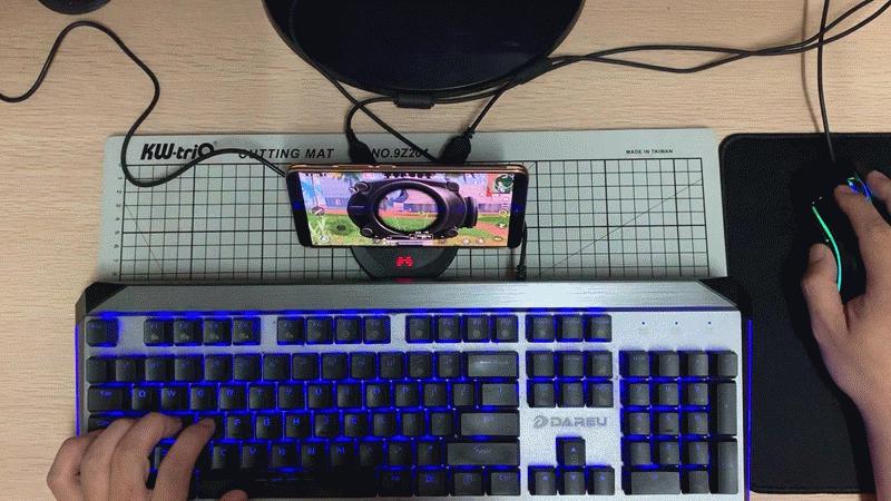 黑匣子助你在和平精英吃鸡如虎添翼，北通E1手游键鼠转换器