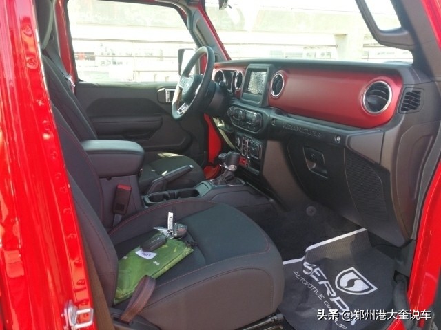 jeep牧马人19款四门电动软敞篷,jeep牧马人2024款四门版多少钱