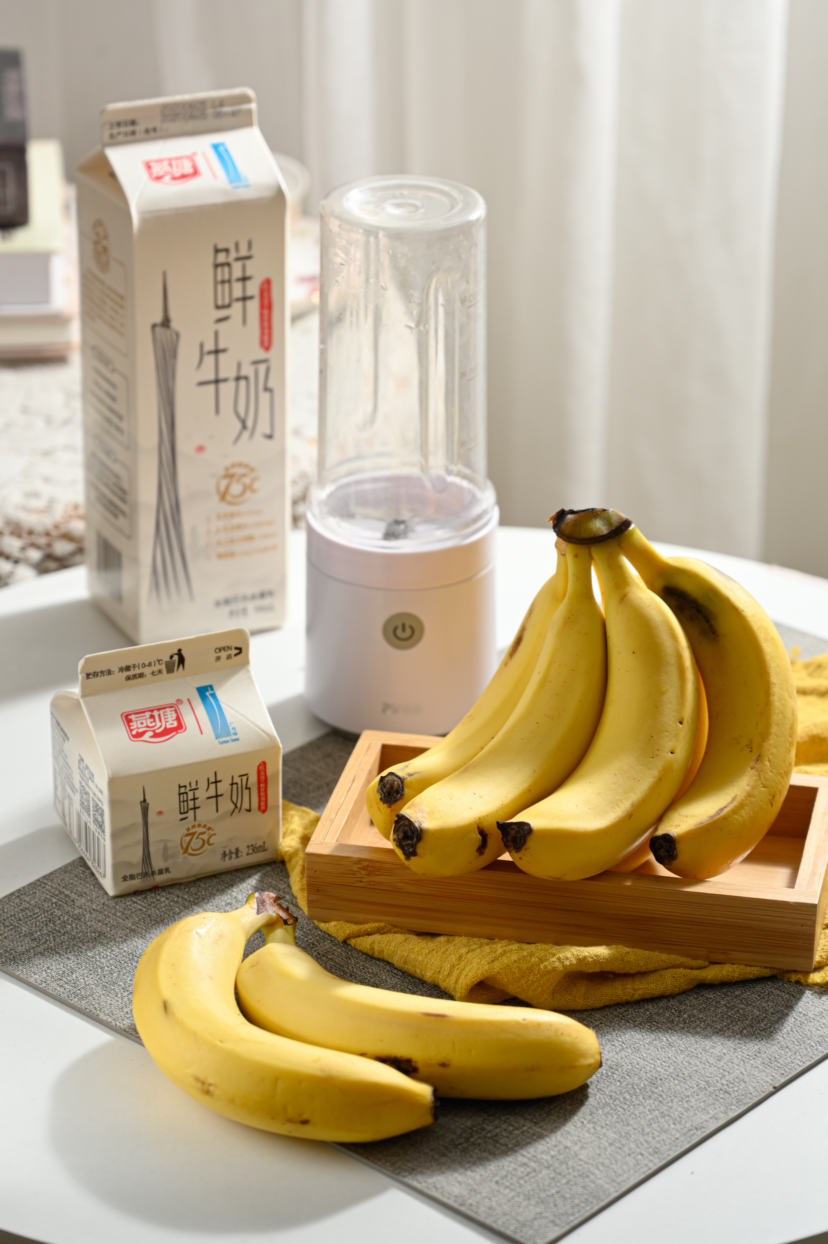 今时今日，连燕塘牛奶也有「小蛮腰」了？