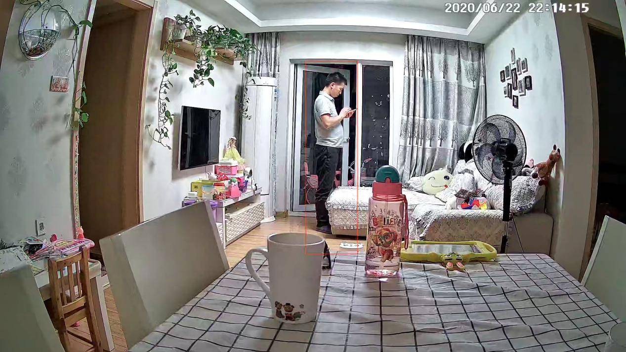 能抵风雨，2K超清画质更清楚，看家护院必备360智能摄像机体验