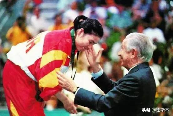 不止步、不受缚、不被定义的人生是怎样的？