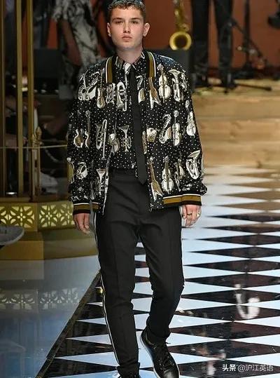 裘德洛颜值巅峰照片,裘德洛颜值巅峰年龄