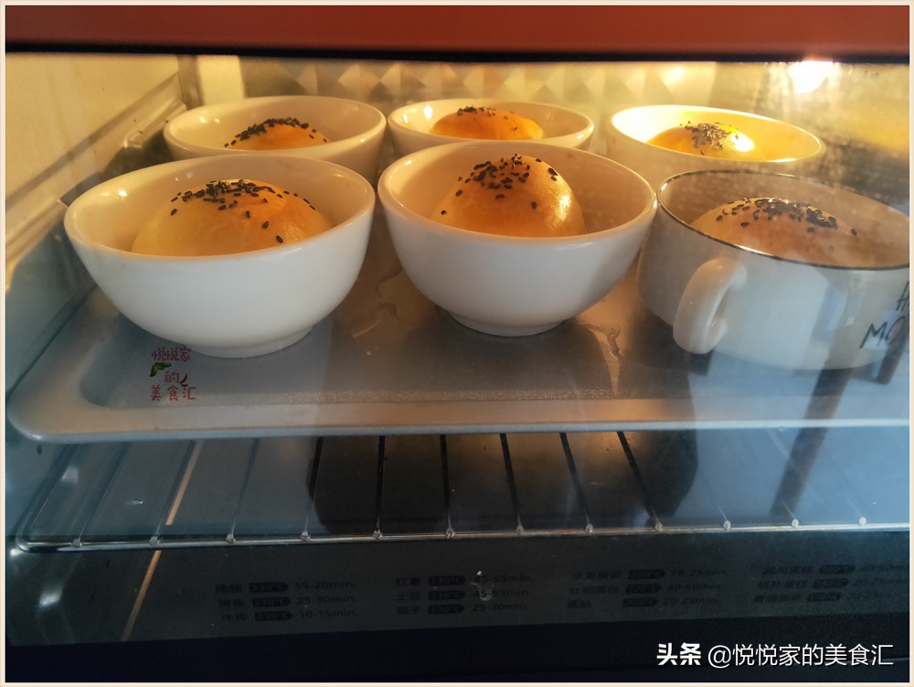 烤面包底部开裂什么原因,烤面包温度高了会不会开裂