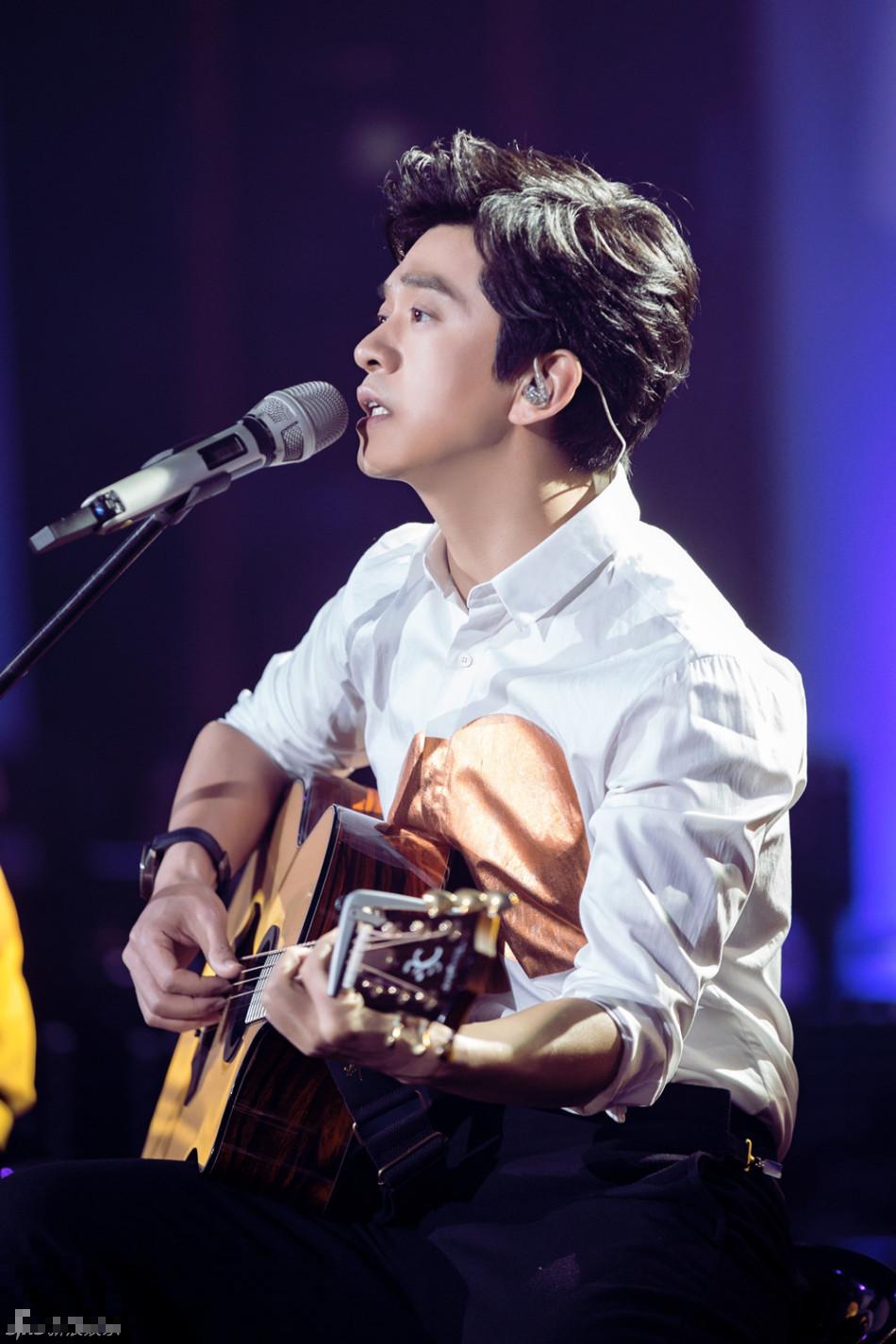 音乐诗人李健的故事,儒雅浪漫的音乐诗人李健