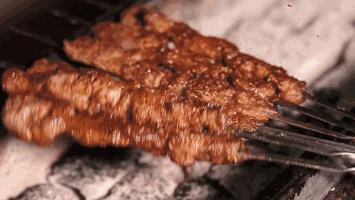 从吃开始,3分钟告诉你,*疆新**人到底有多大?