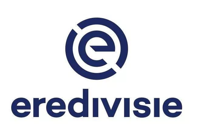 中国足球和日本足球哪个更强一点,日本足球的进步中国足球何去何从