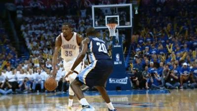 打篮球规则新手入门,小学生打篮球基本动作入门