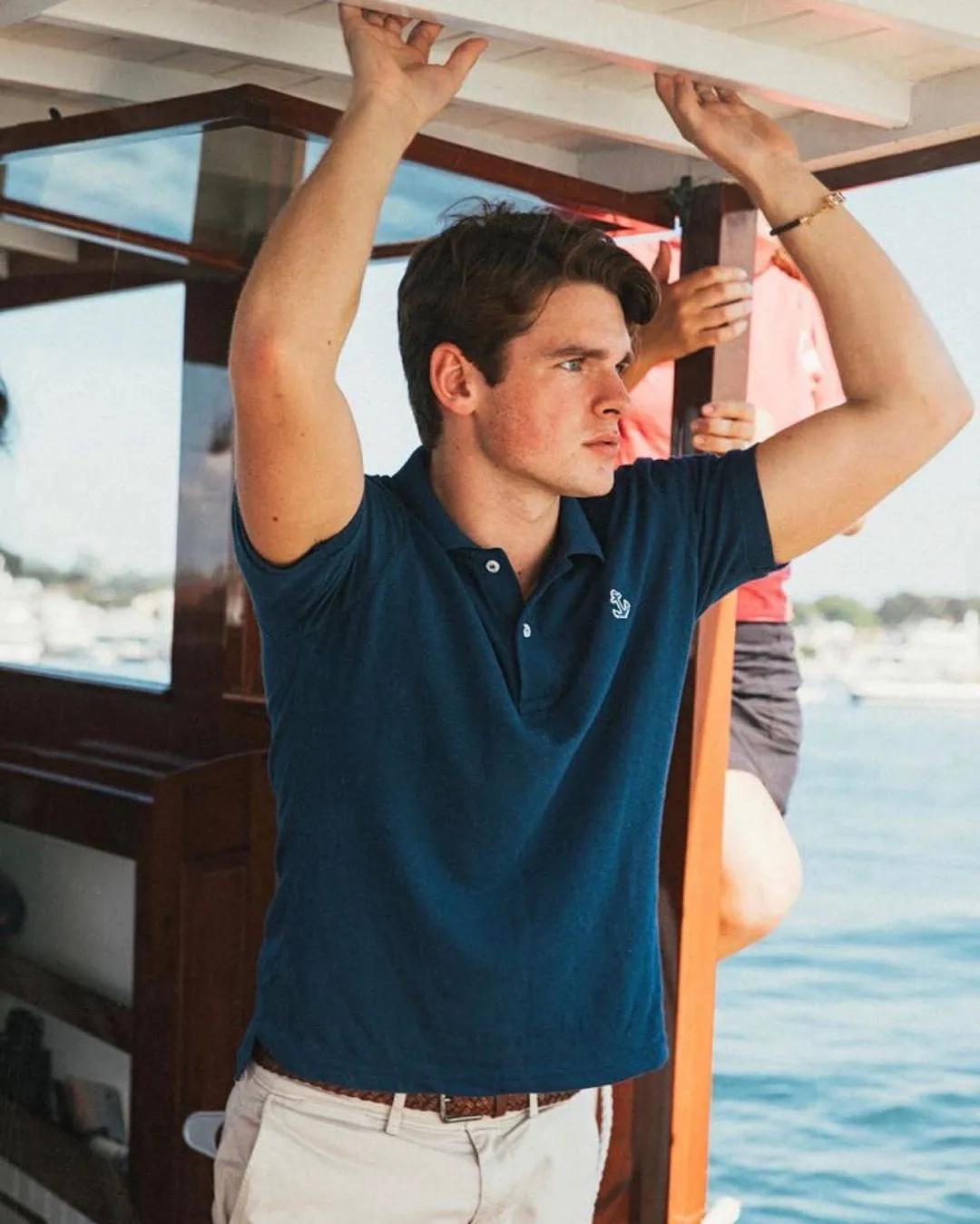 polo衫怎么穿出高街风,polo衫怎么穿不会看上去像大爷